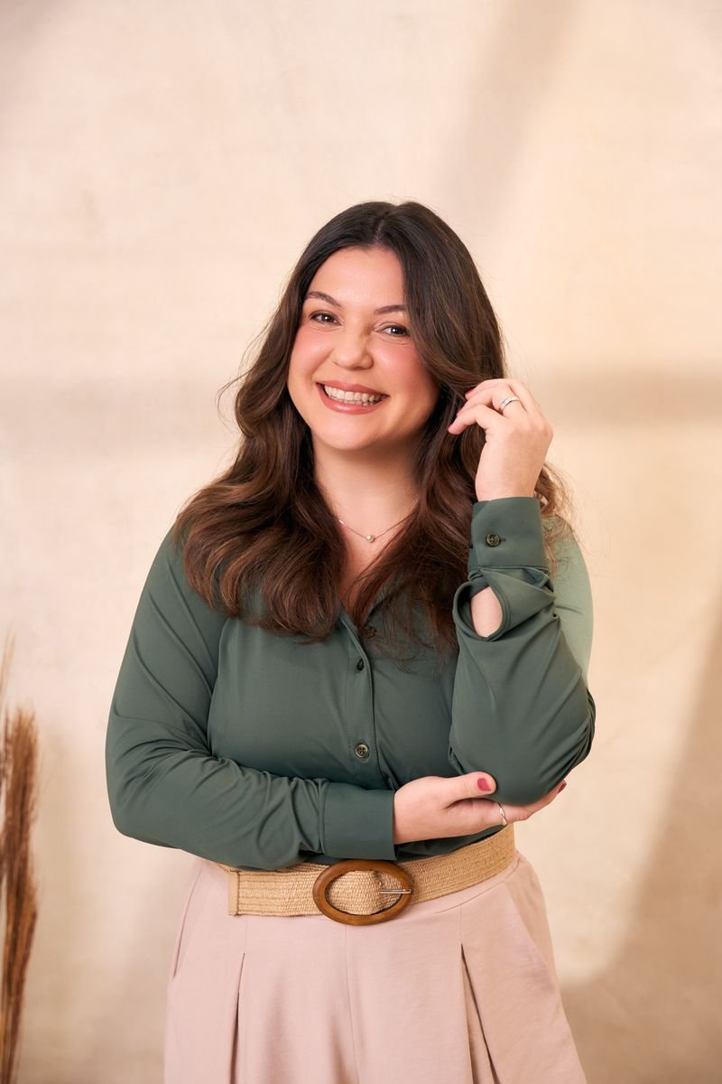 Psicóloga Patricia Rangel, sorrindo